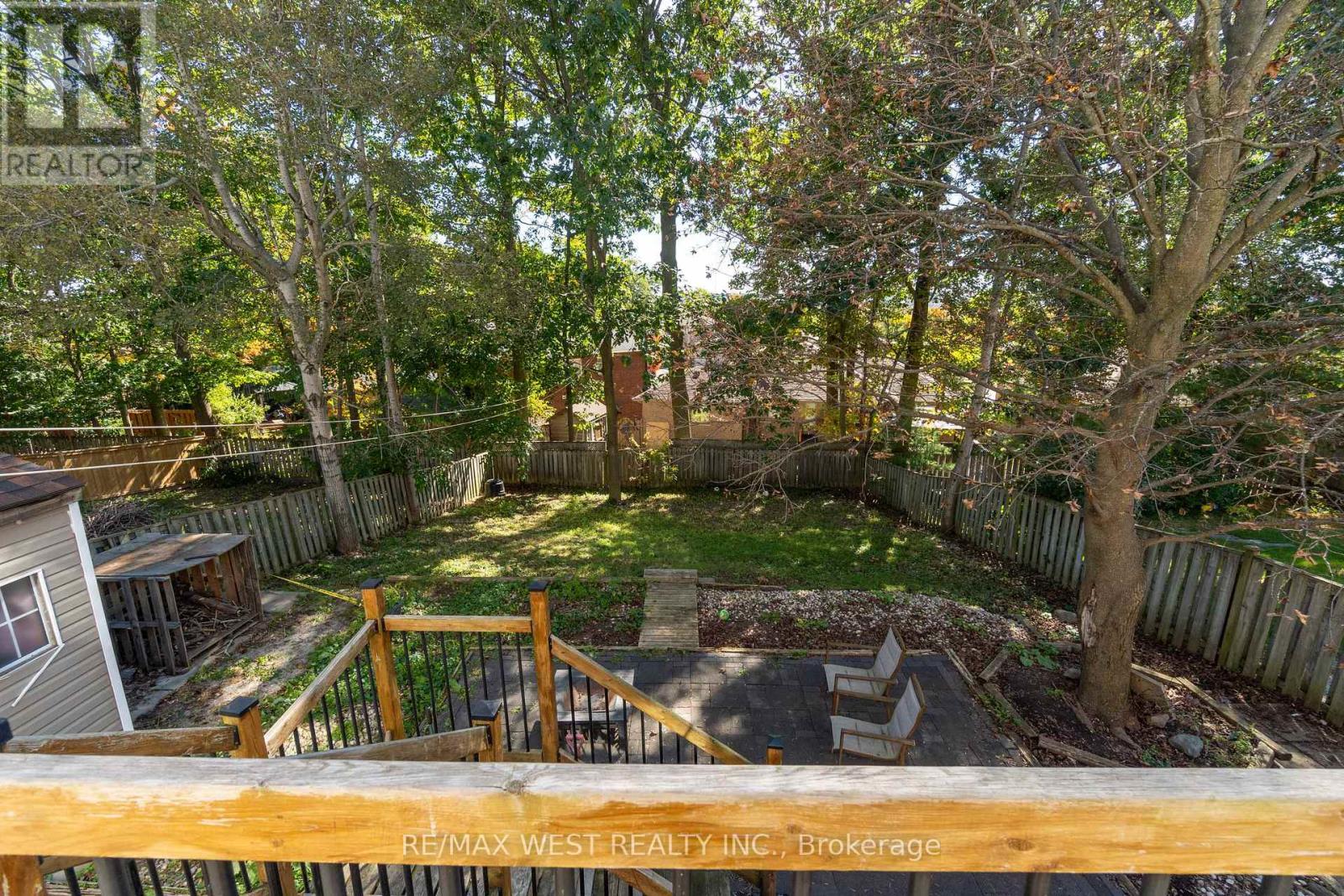 19 Moore Place, Barrie (Letitia Heights), Ontario  L4N 6N6 - Photo 27 - S13873532