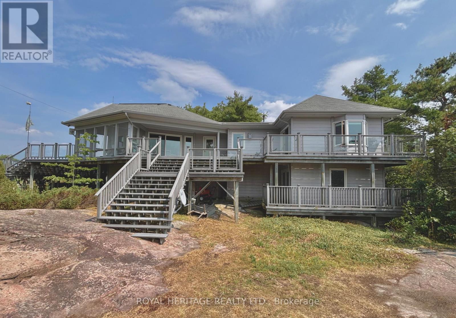 7224 Island 630 Georgian Bay, Georgian Bay, Ontario  P0E 1E0 - Photo 2 - X12340972
