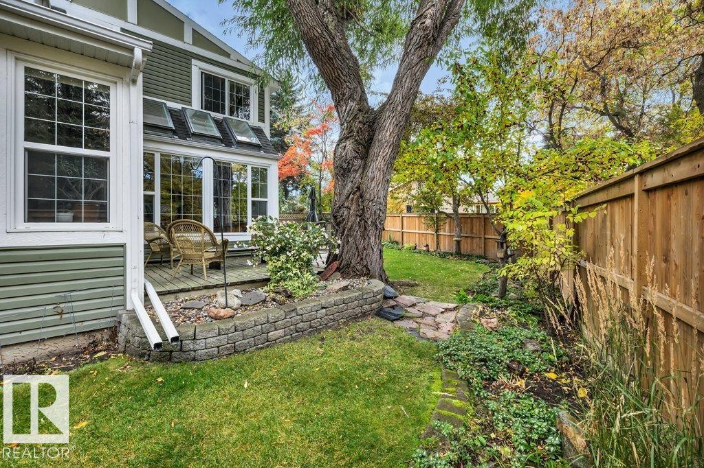 6 Wakefield PL
