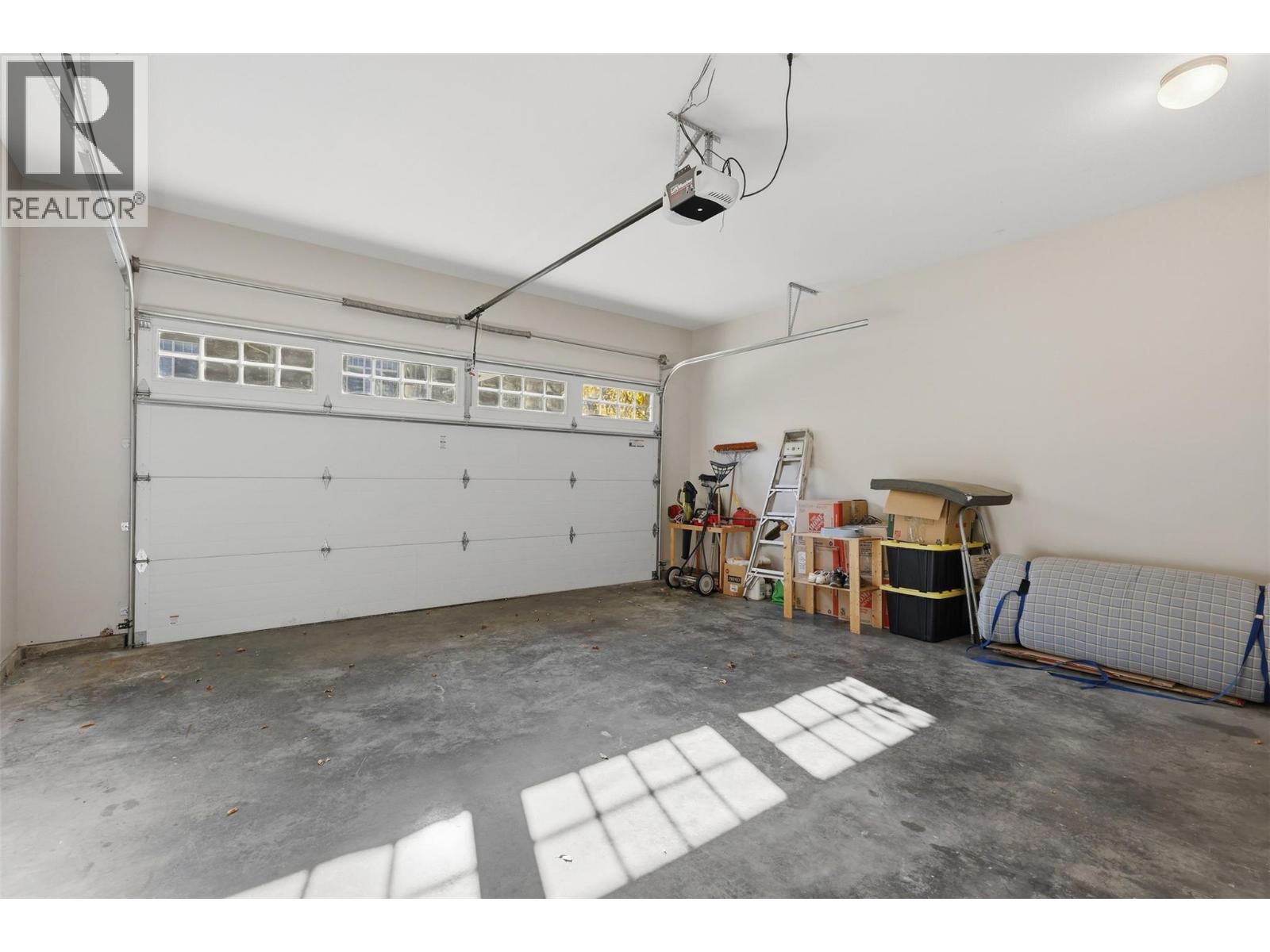 1939 COLDWATER Drive Unit# 106