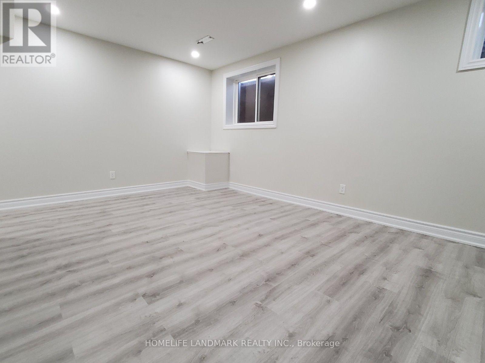 Basement Unit - 523 Dymott Avenue, Milton, Ontario  L9T 7V6 - Photo 4 - W13873478