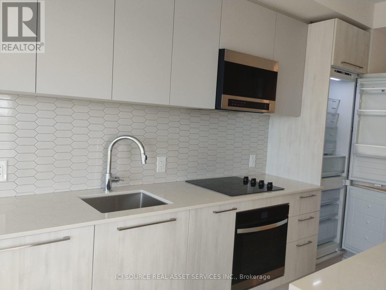 525 - 1381 Lakeshore Road E, Mississauga, Ontario  L5E 1G6 - Photo 11 - W13873610