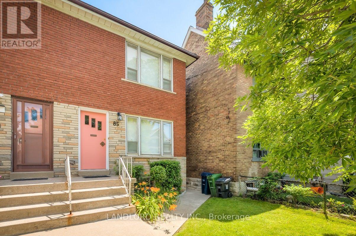 85 Greenlaw Avenue, Toronto, Ontario  M6H 3V8 - Photo 2 - W13873646