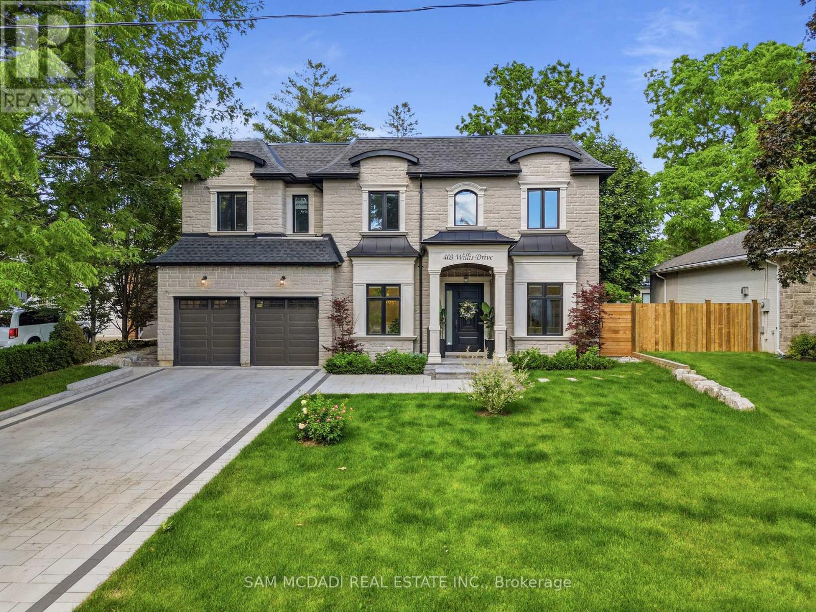403 Willis Drive, Oakville, Ontario  L6L 4T9 - Photo 2 - W13873660
