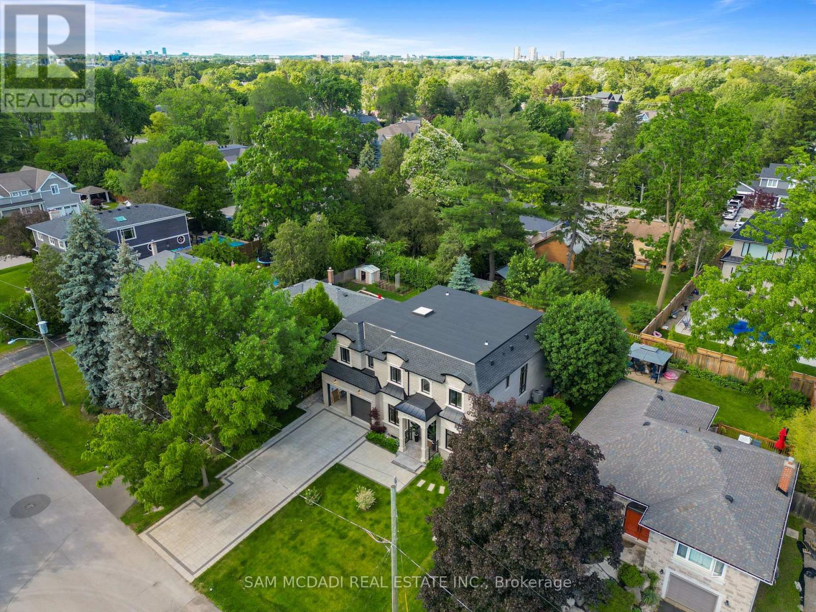 403 Willis Drive, Oakville, Ontario  L6L 4T9 - Photo 49 - W13873660