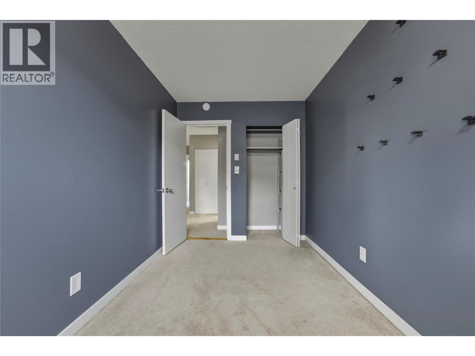4100 24 Avenue Unit# 103