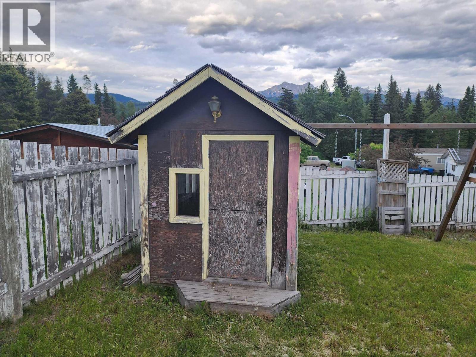 21 Champlain Place