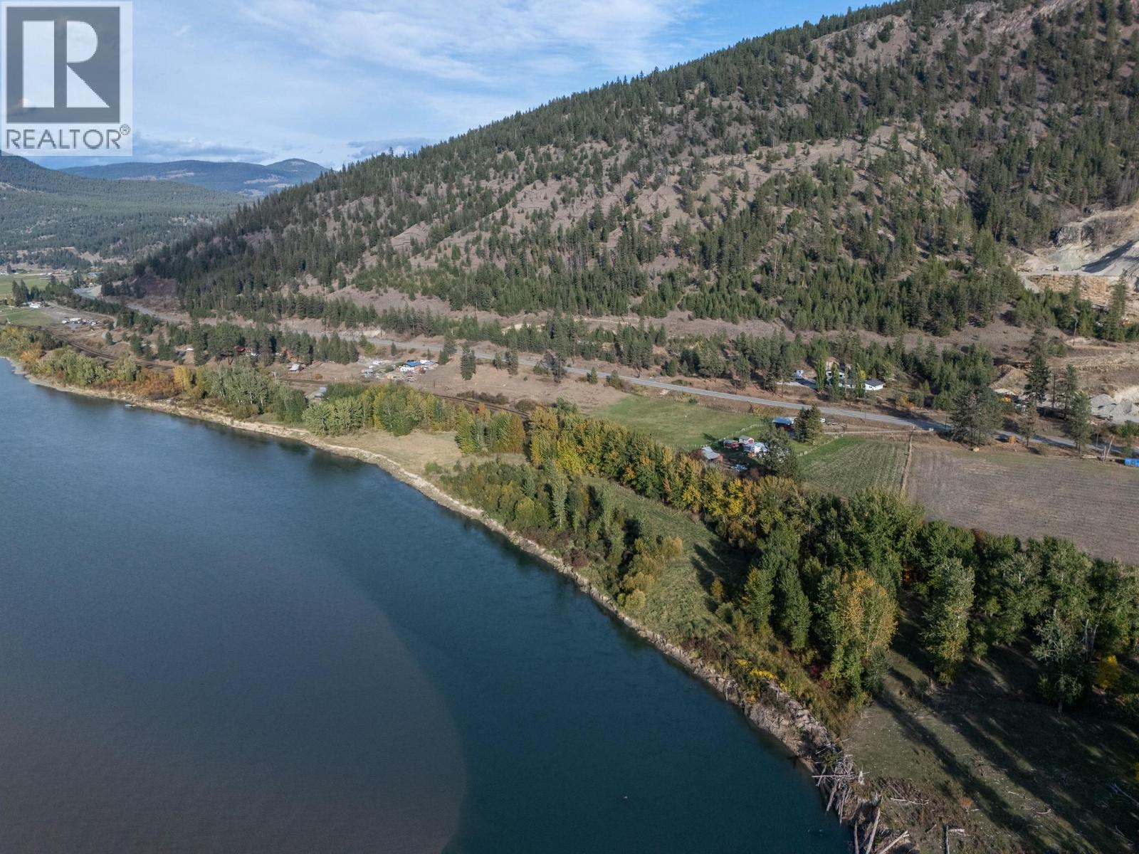 7941 Yellowhead Highway