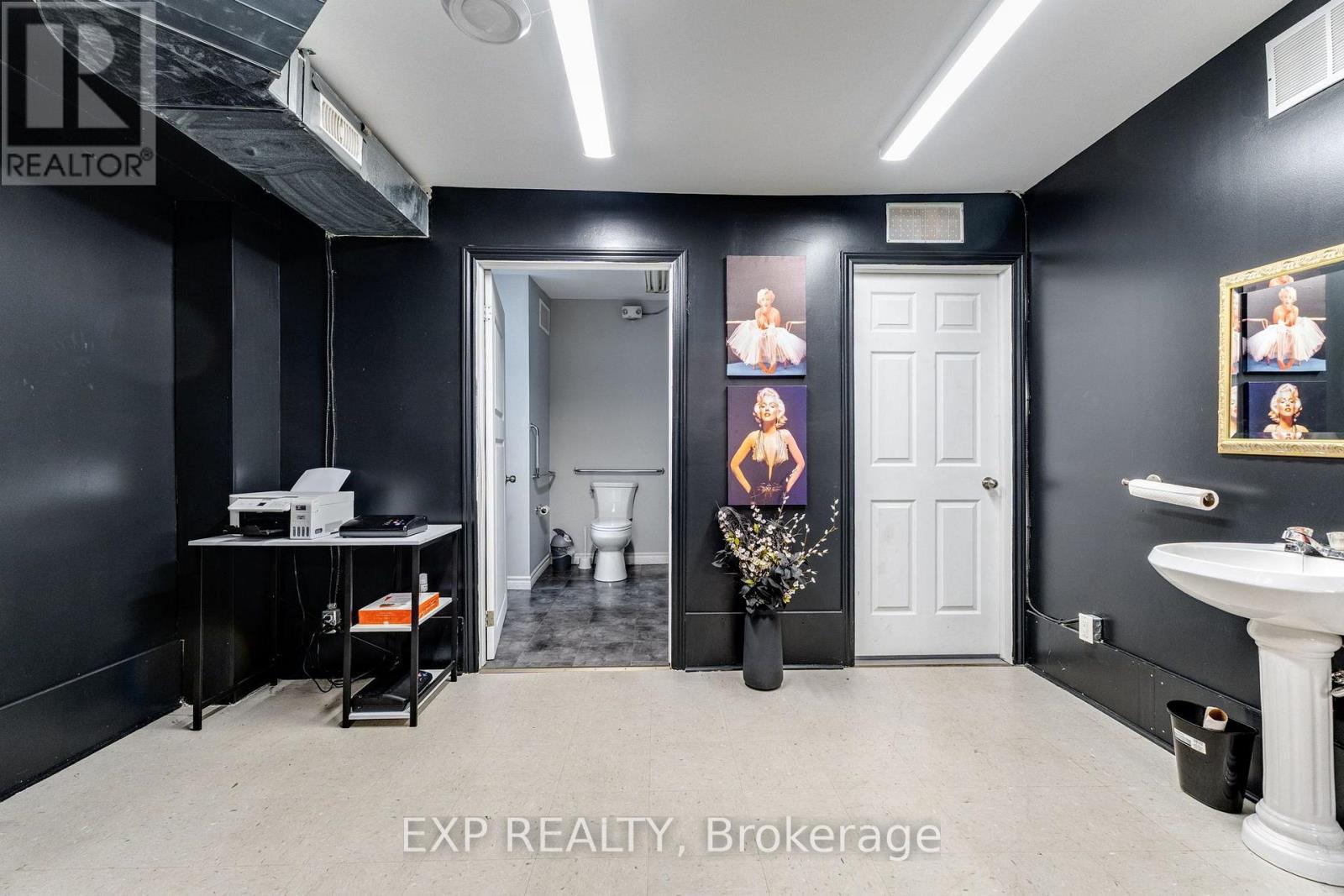 241 Grand Avenue E, Chatham-Kent, Ontario  N7L 1W7 - Photo 30 - X13873574