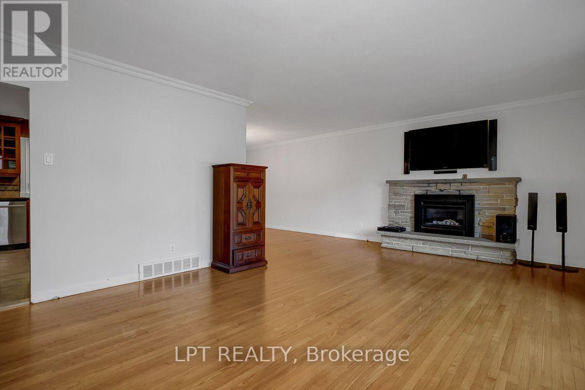 123 Dorothea Drive, Ottawa, Ontario  K1V 7C6 - Photo 6 - X13873056