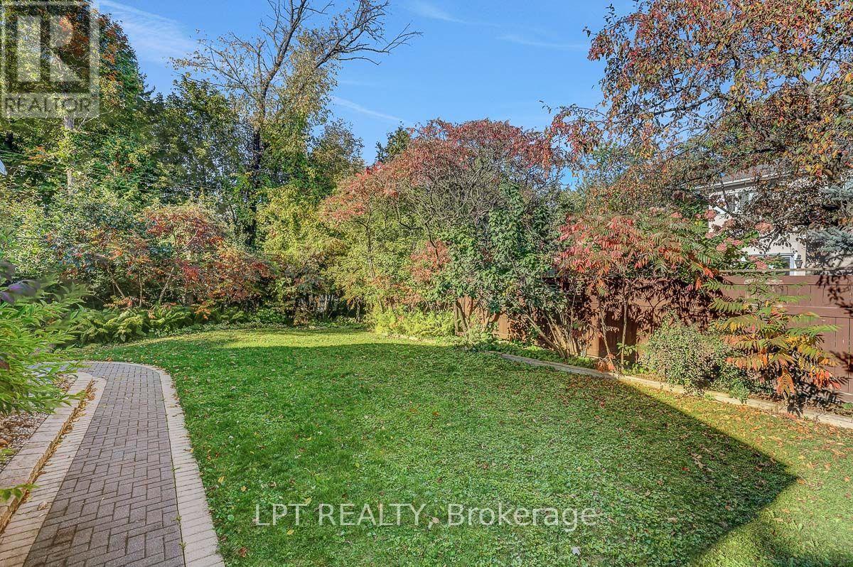 123 Dorothea Drive, Ottawa, Ontario  K1V 7C6 - Photo 41 - X13873056
