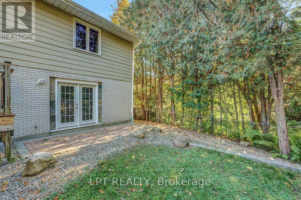 123 Dorothea Drive, Ottawa, Ontario  K1V 7C6 - Photo 44 - X13873056