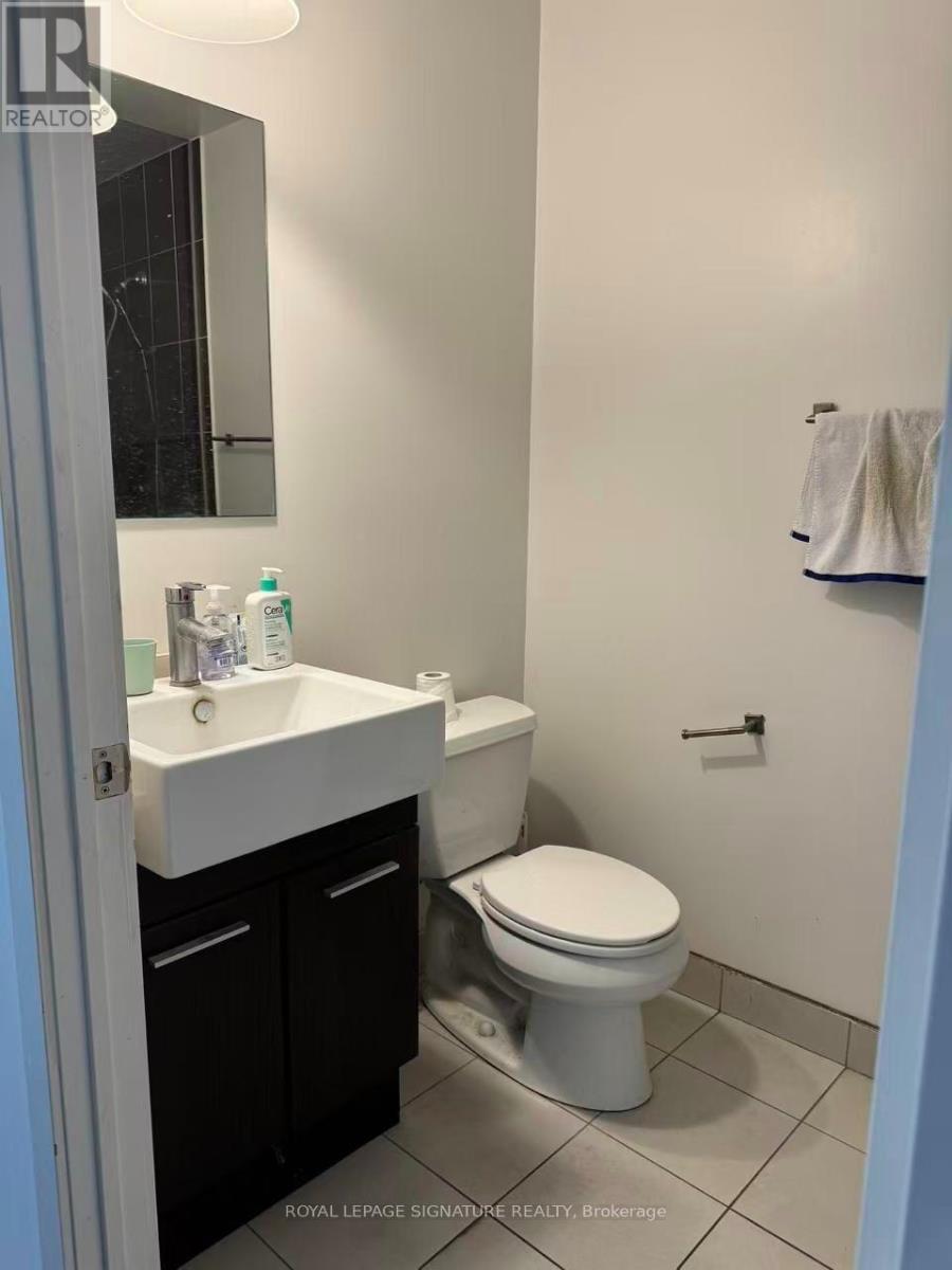 410 - 770 Bay Street, Toronto, Ontario M5G 1N6 - Photo 9 - C13873466