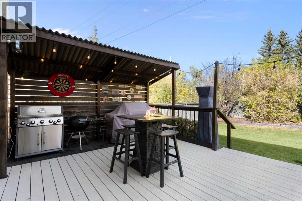 127 Edgewood Drive NW, Calgary, Alberta  T3A 2T3 - Photo 37 - A2350763