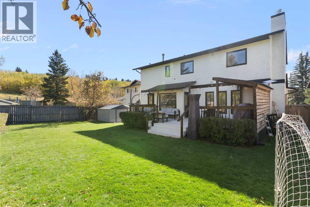 127 Edgewood Drive NW, Calgary, Alberta  T3A 2T3 - Photo 40 - A2350763
