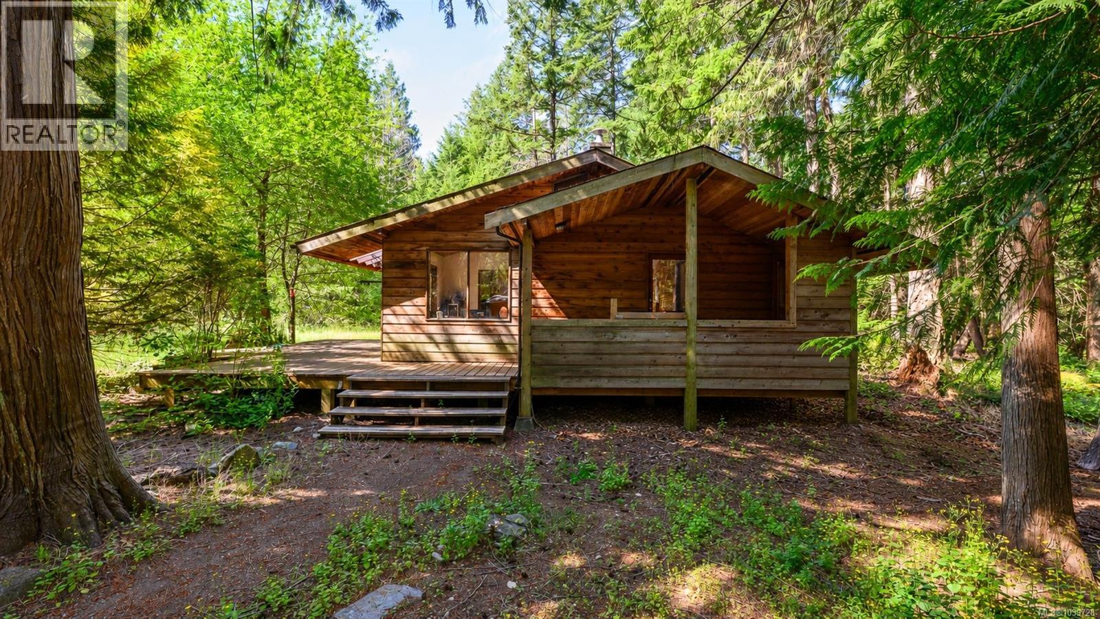 6535 St Johns Point Rd, Hornby Island, British Columbia