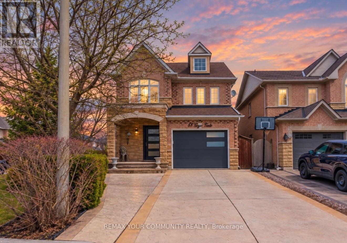 68 GOYO GATE, Vaughan, Ontario