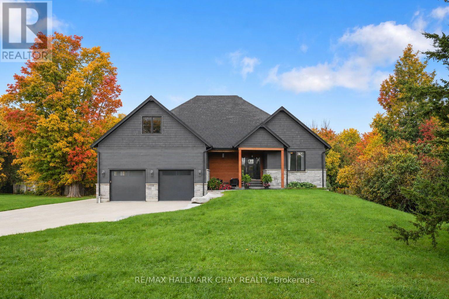 5247 County Road 9 Road, Clearview, Ontario  L0M 1N0 - Photo 3 - S13796868