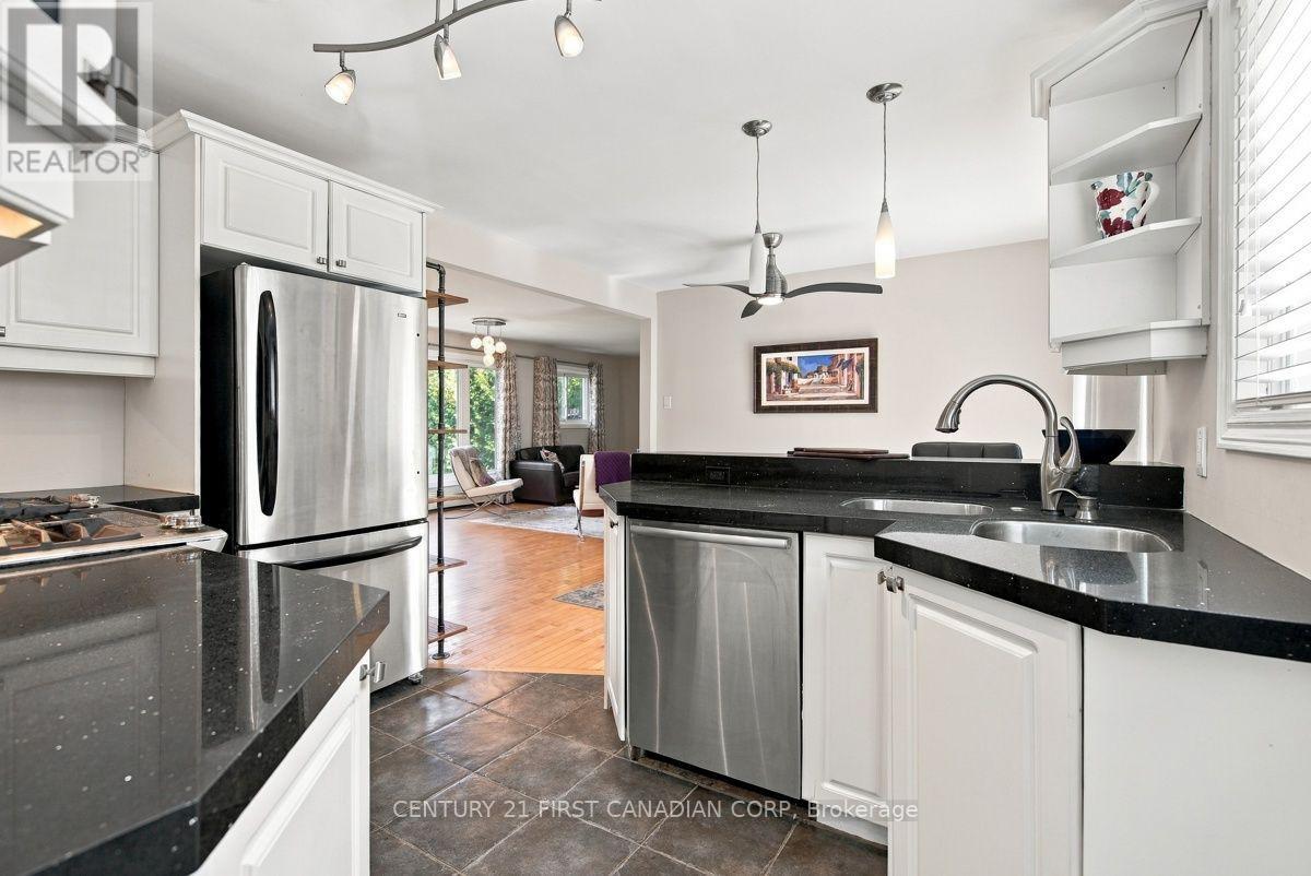 39 Dale Drive, Thames Centre, Ontario  N0L 1G2 - Photo 14 - X13873740