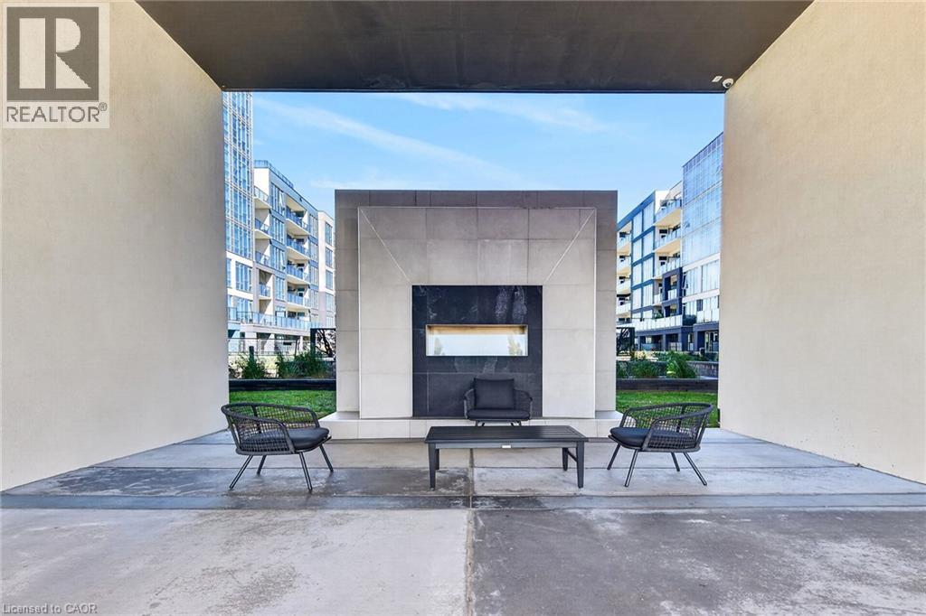 16 Concord Place Unit# Ph613, Grimsby, Ontario  L3M 0J1 - Photo 4 - 40869739
