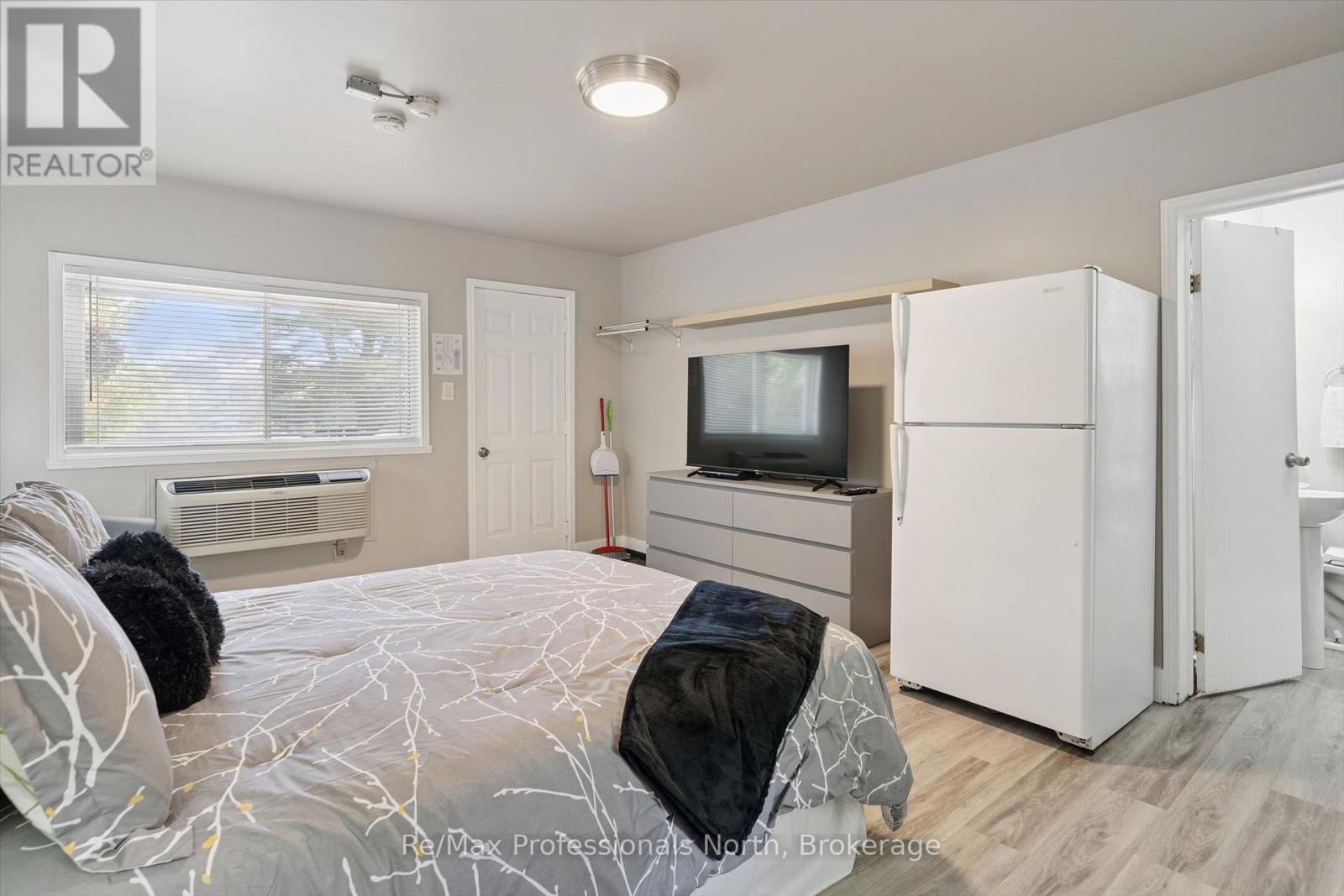 1695-1703 Winhara Road, Gravenhurst, Ontario  P1P 1R1 - Photo 31 - X13865546