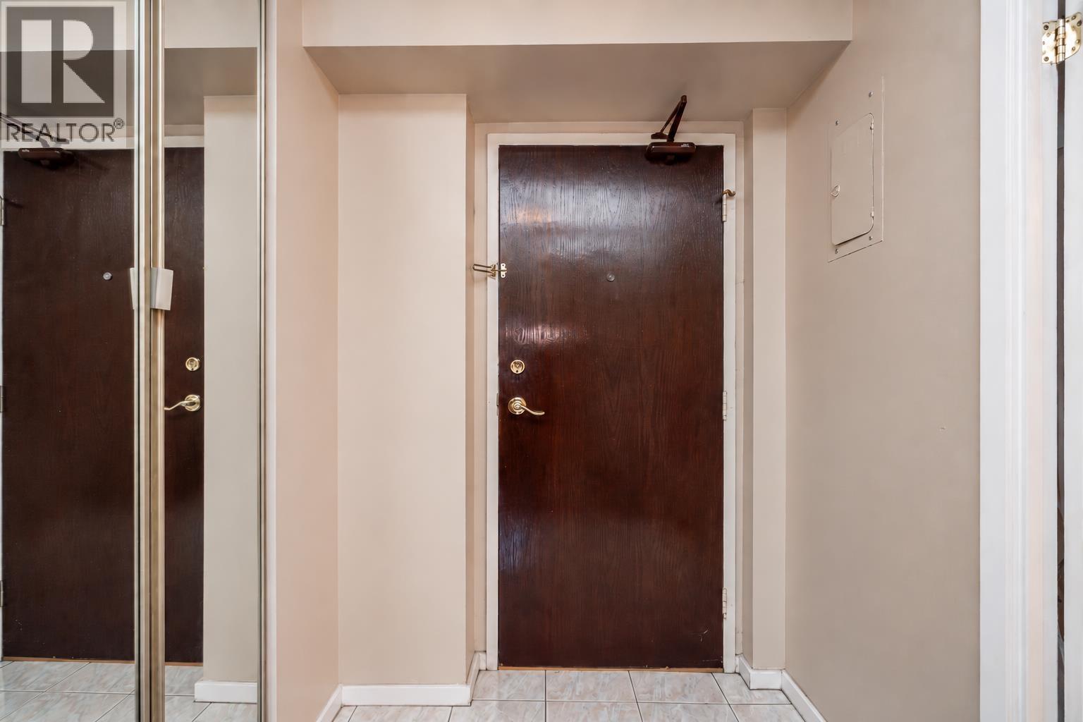 2503 3737 Bartlett Court, Burnaby, British Columbia  V3J 7E3 - Photo 4 - R3173491