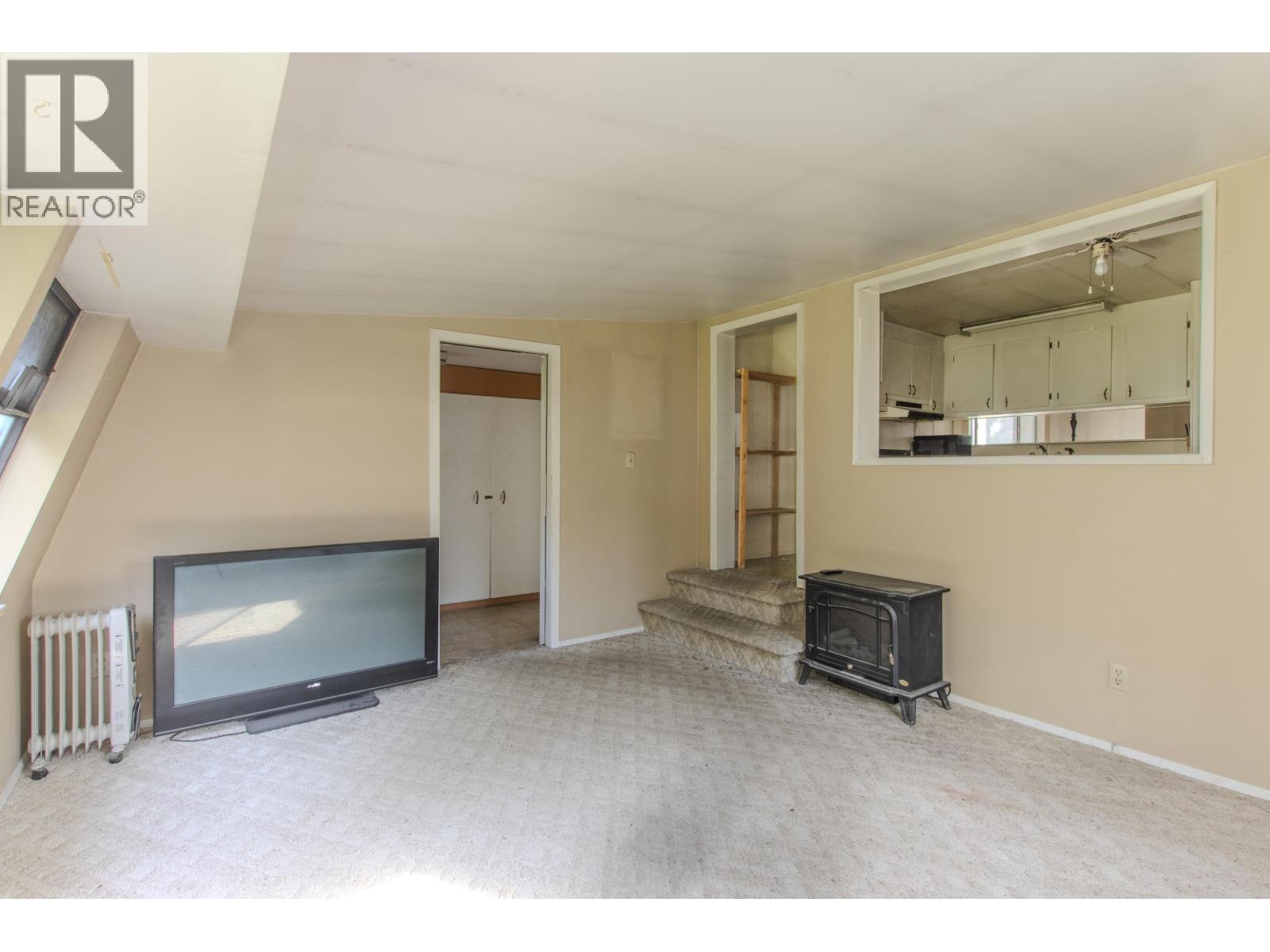 36 Bracken Parkway, Squamish, British Columbia  V0N 1T0 - Photo 5 - R3173462