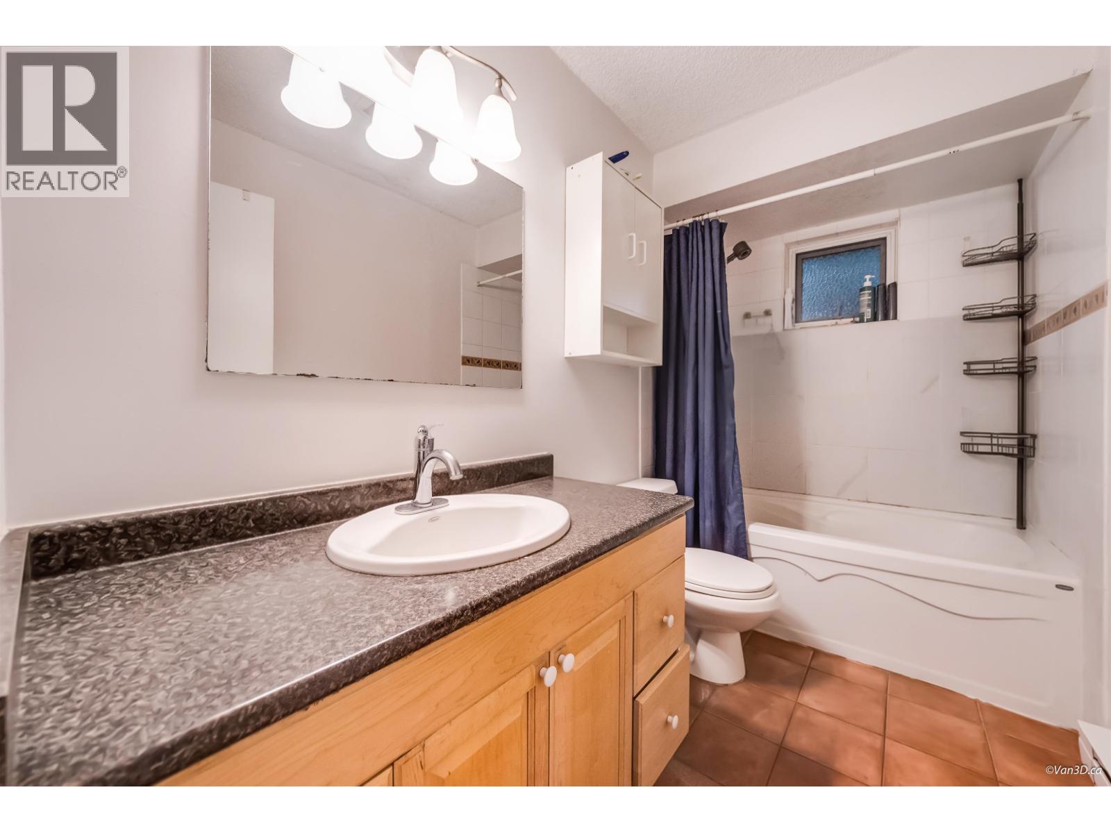 1542 Bond Street, North Vancouver, British Columbia  V7J 1E7 - Photo 17 - R3173494
