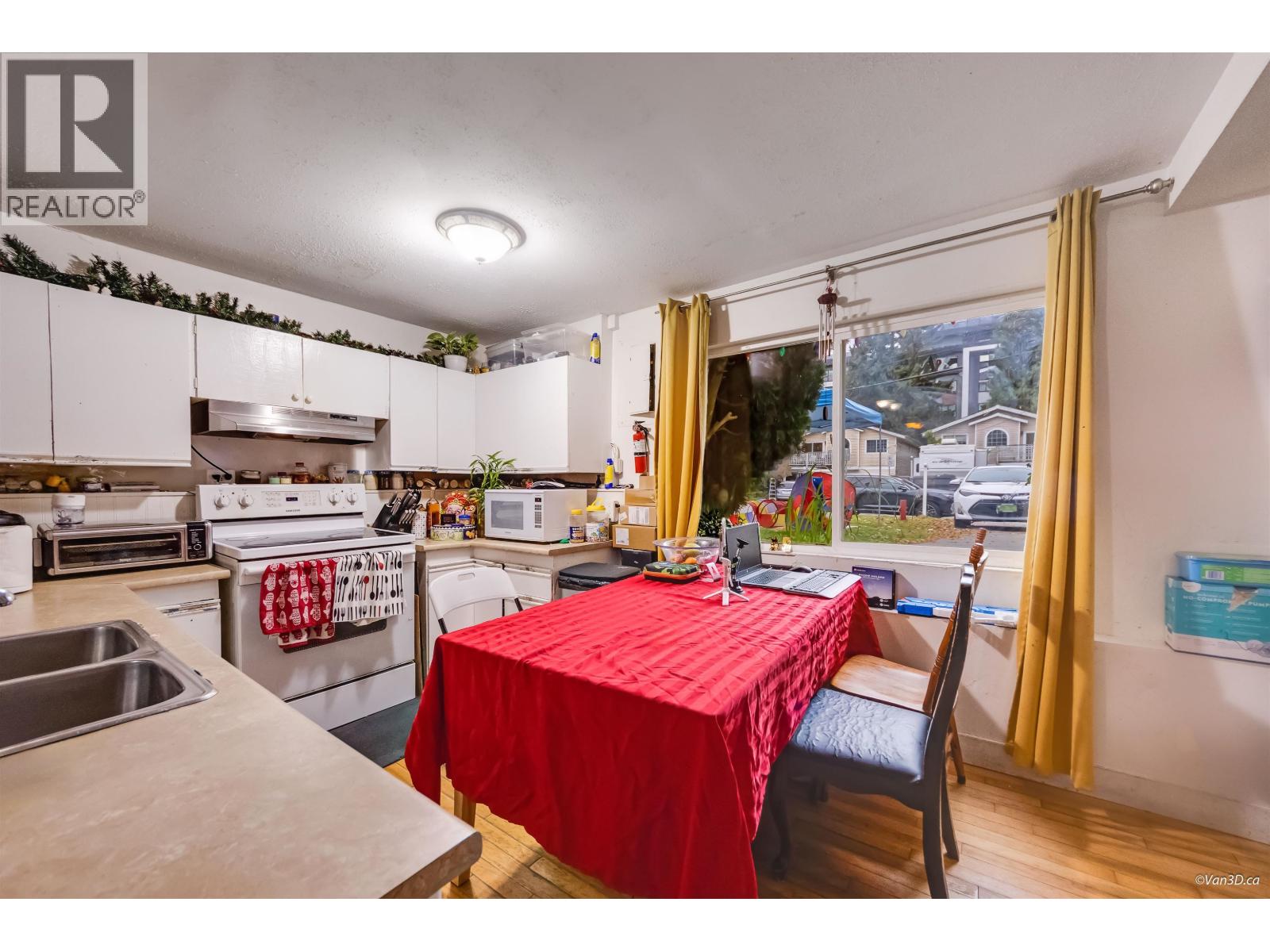 1536 Bond Street, North Vancouver, British Columbia  V7J 1E7 - Photo 18 - R3173497