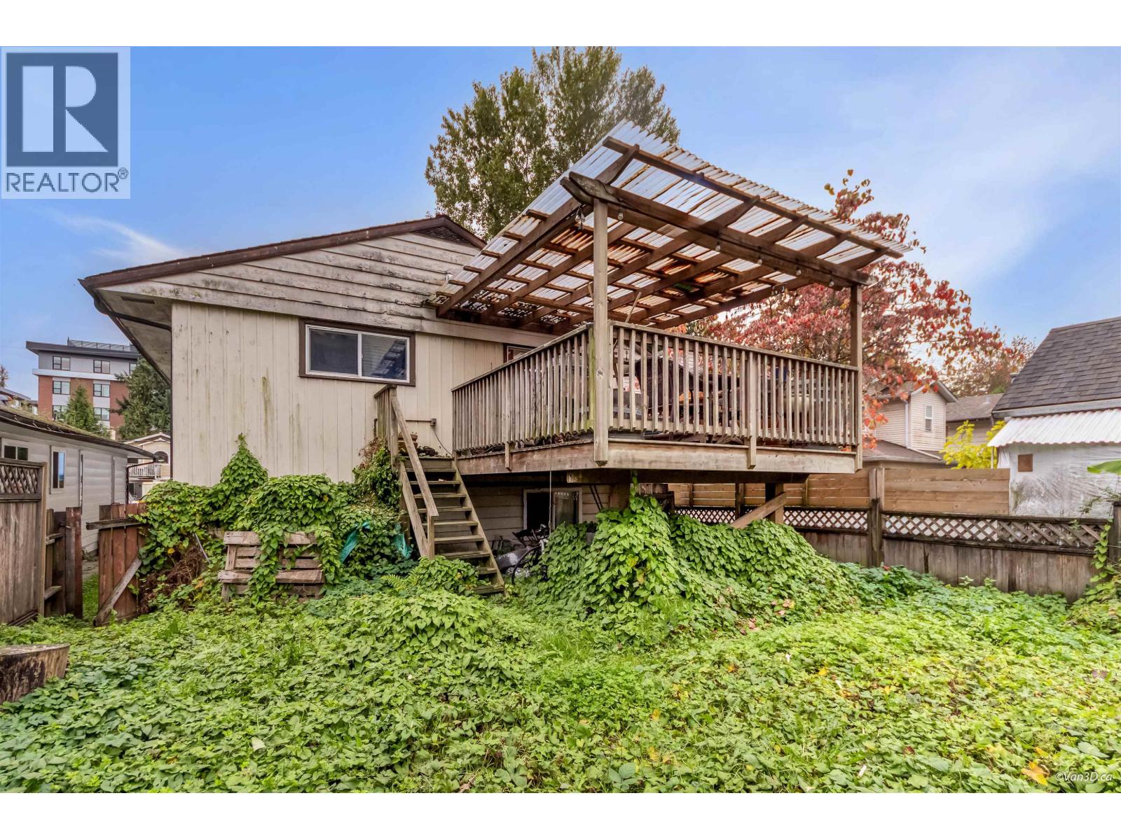 1536 Bond Street, North Vancouver, British Columbia  V7J 1E7 - Photo 4 - R3173497