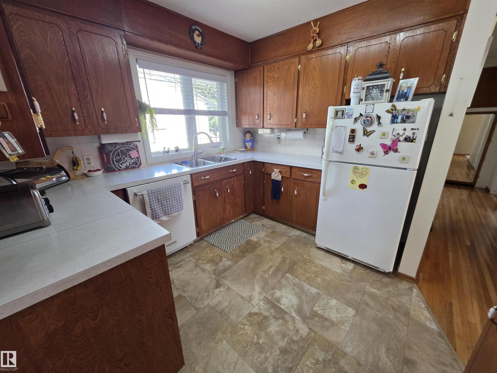 5308 48 ST