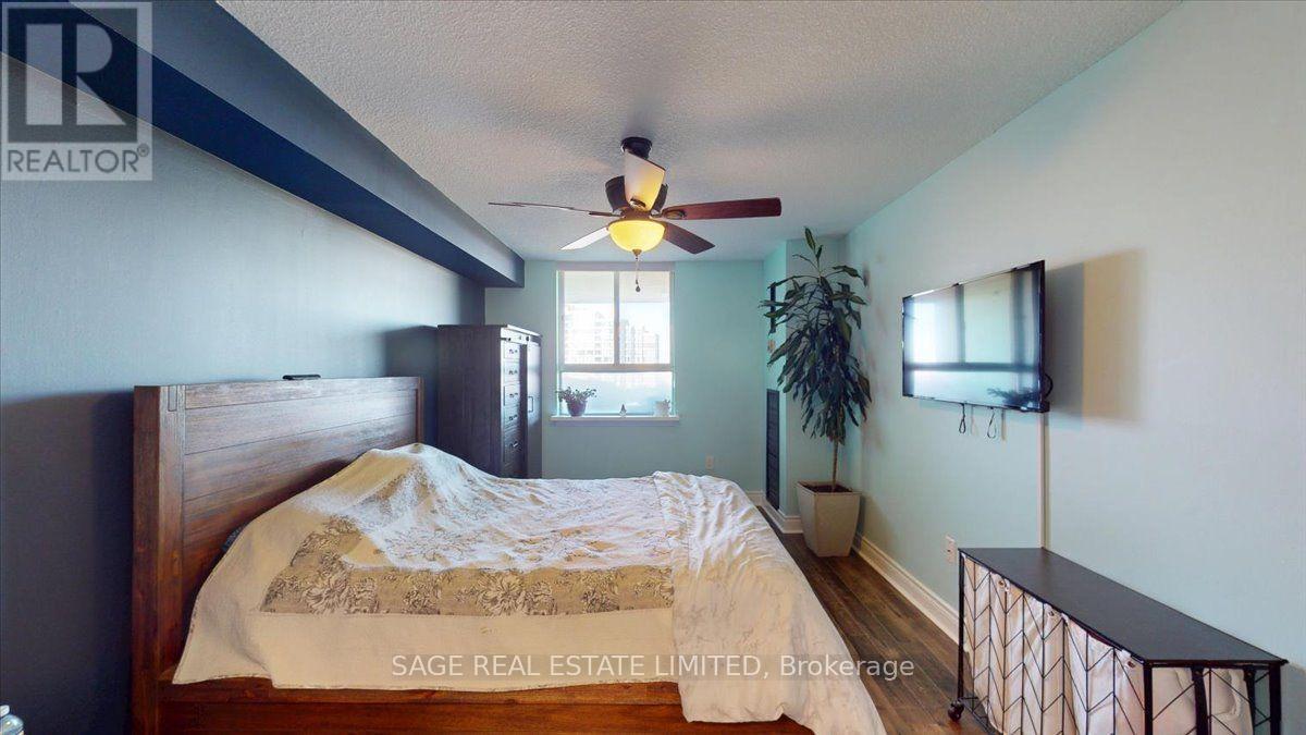40 Panorama Court, Toronto, Ontario  M9V 4M1 - Photo 22 - W13873696