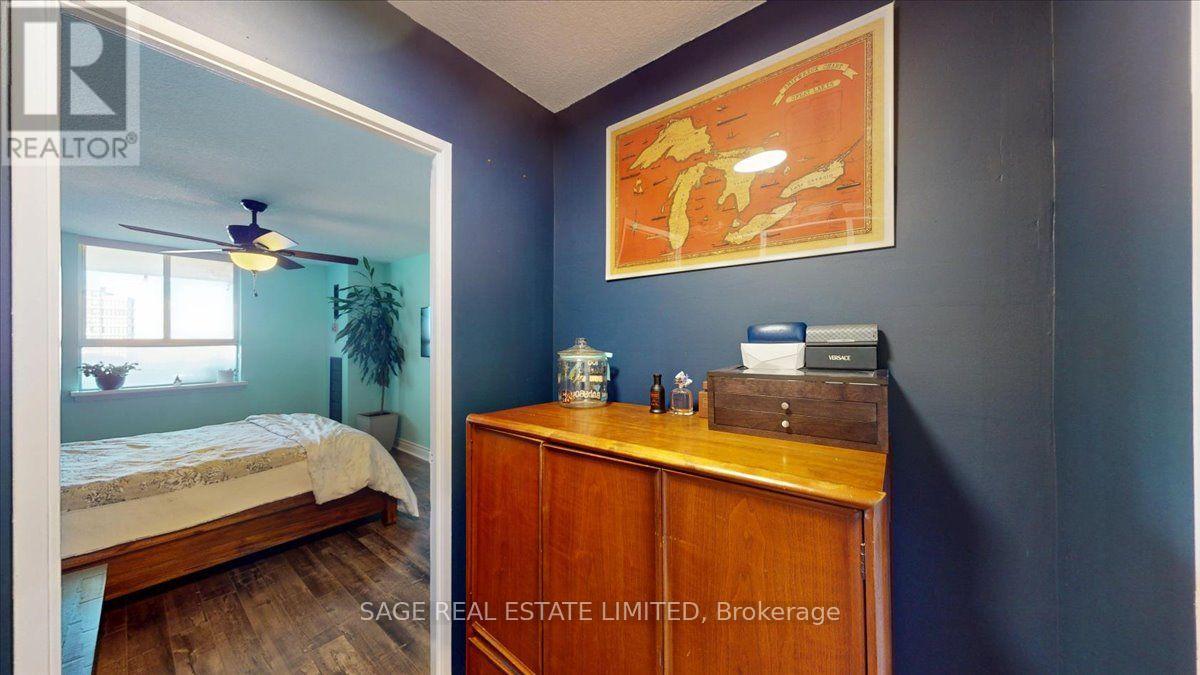 40 Panorama Court, Toronto, Ontario  M9V 4M1 - Photo 23 - W13873696