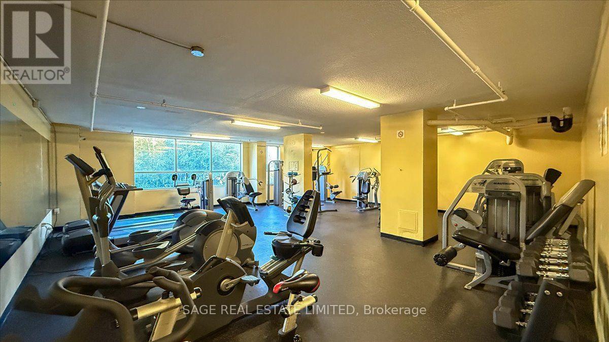 40 Panorama Court, Toronto, Ontario  M9V 4M1 - Photo 33 - W13873696