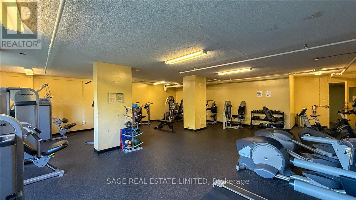 40 Panorama Court, Toronto, Ontario  M9V 4M1 - Photo 34 - W13873696