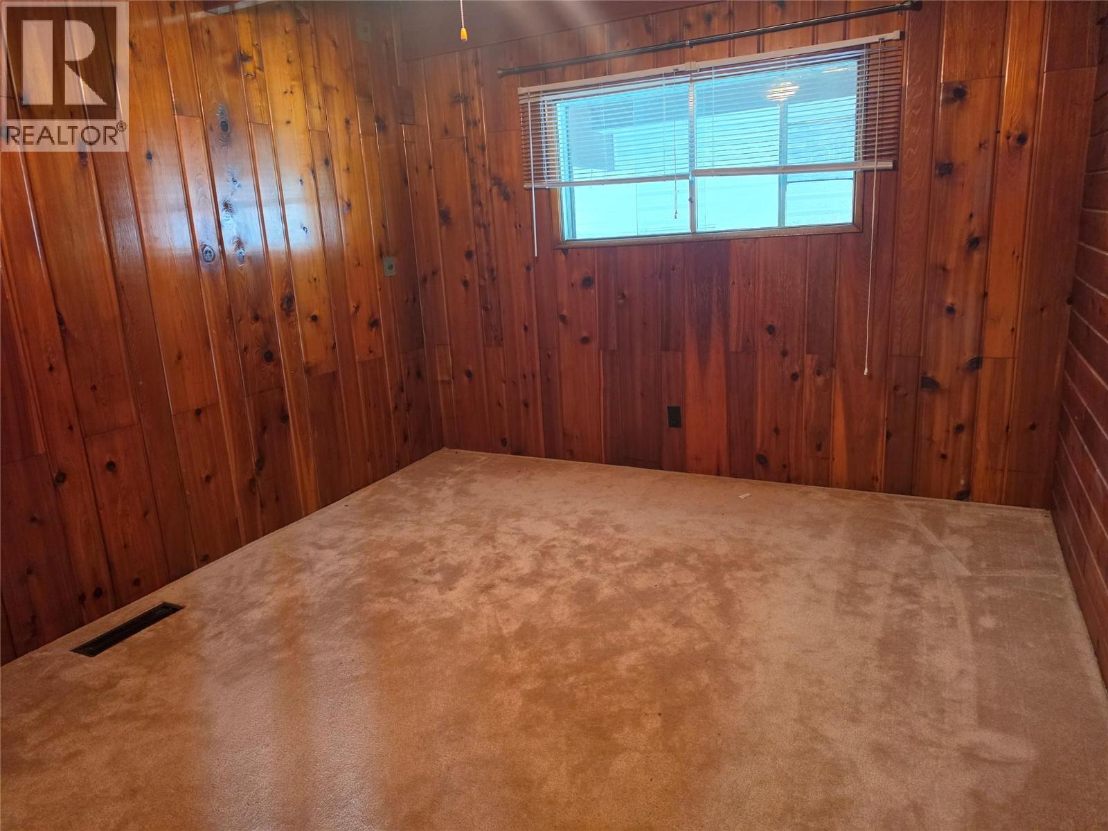 582 Valhalla Road