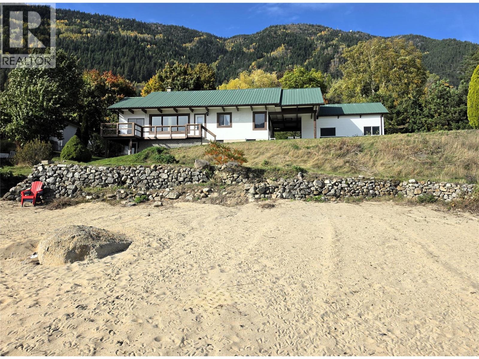 582 Valhalla Road