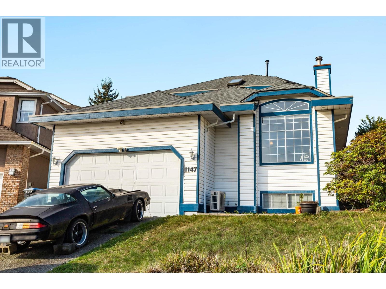 1147 Earls Court, Port Coquitlam, British Columbia  V3C 5N7 - Photo 3 - R3173360
