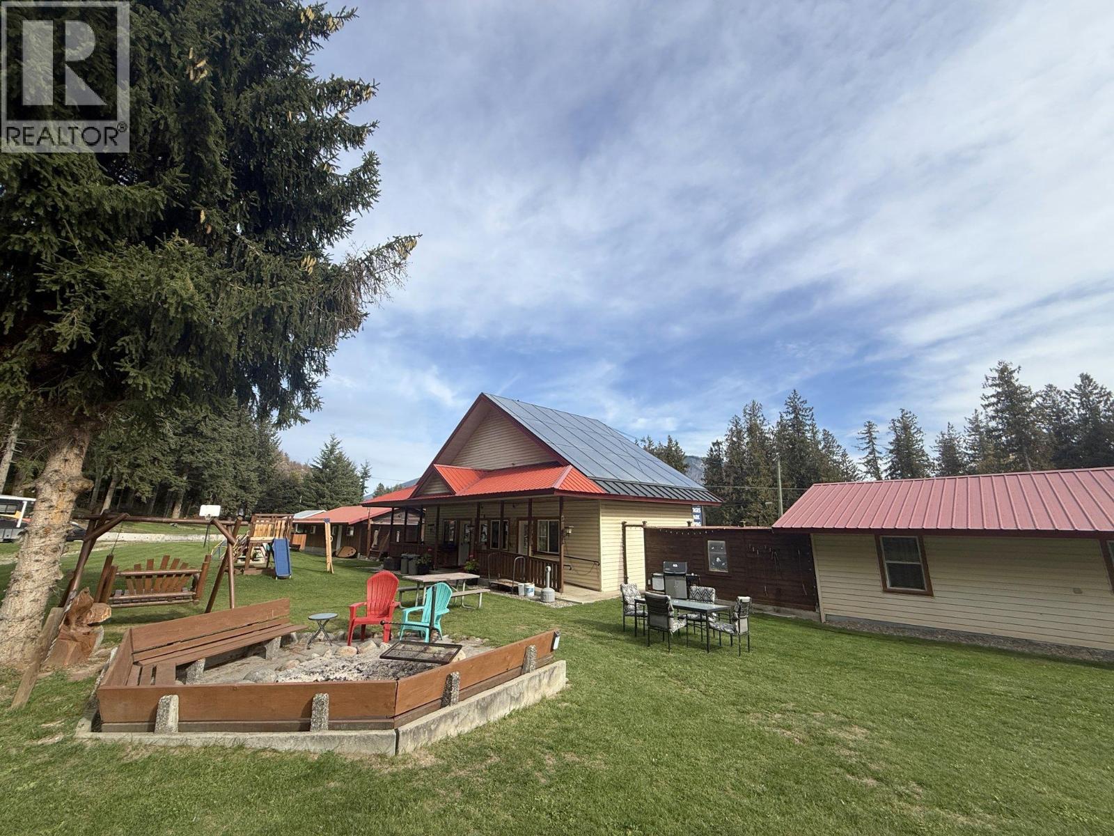 6871 Trans Canada Highway NW