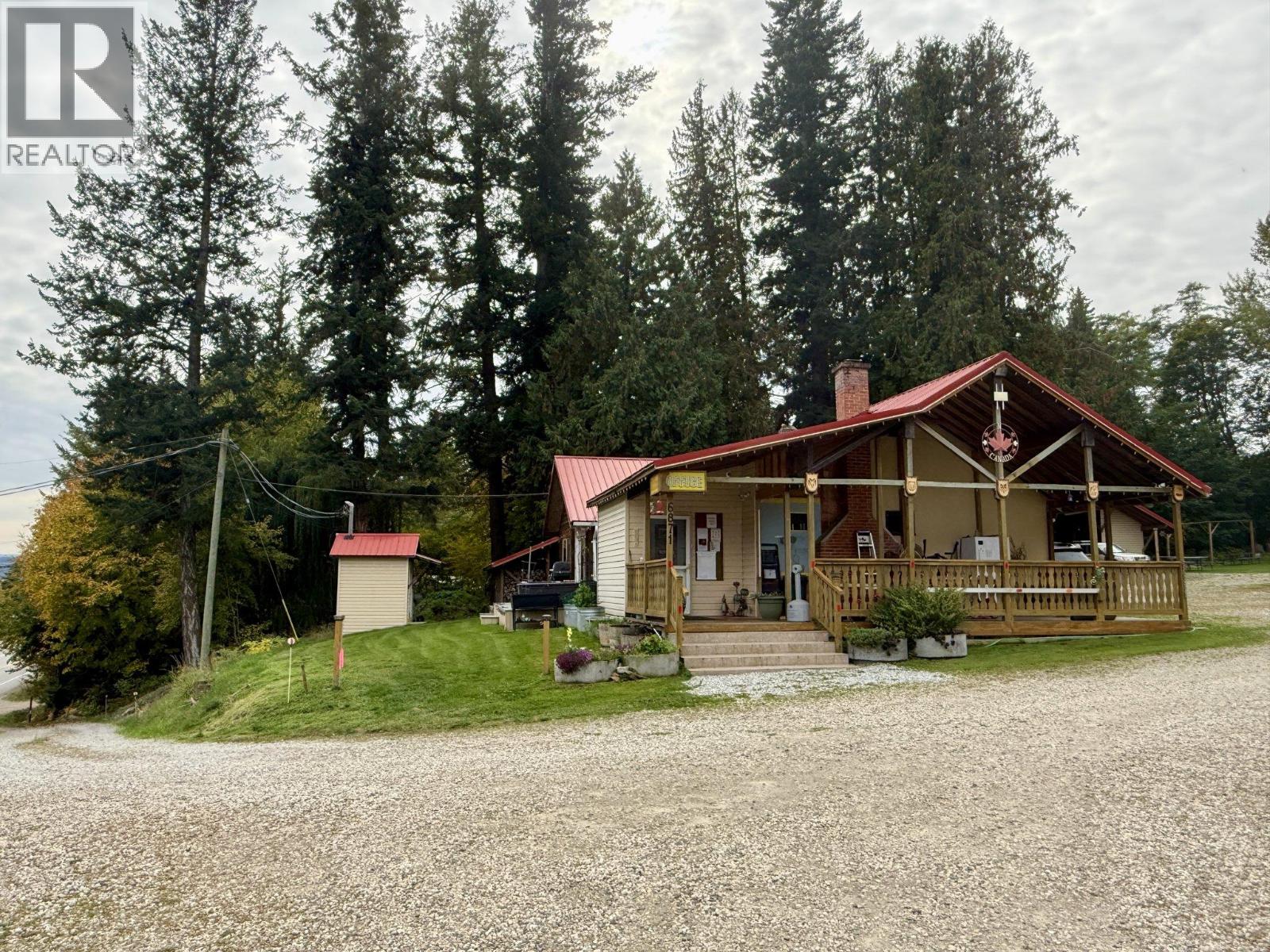 6871 Trans Canada Highway NW