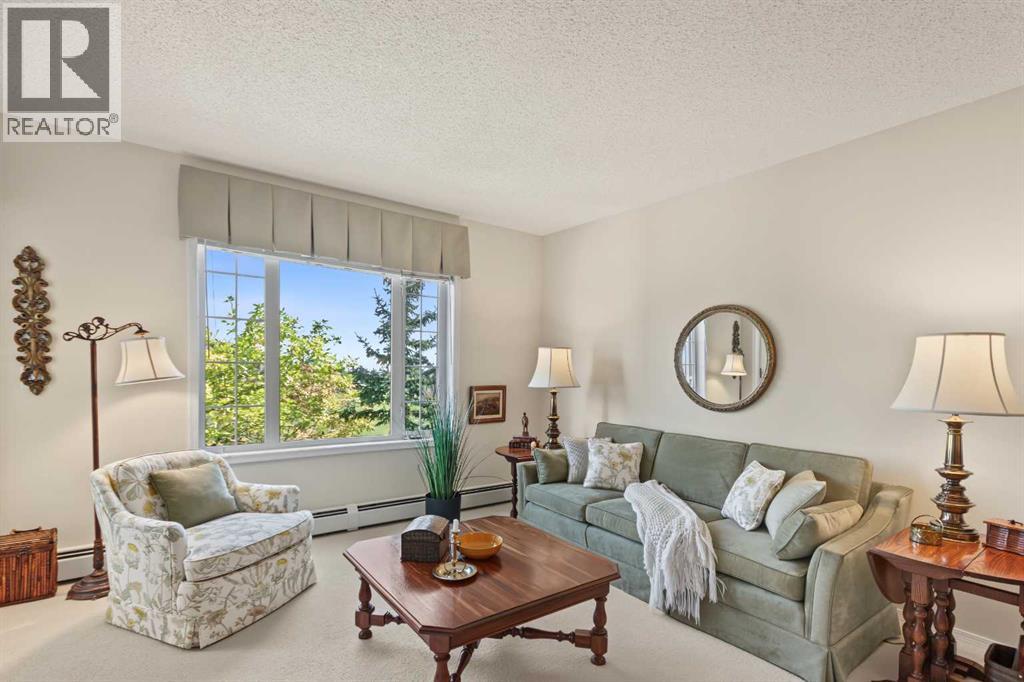 #, 3308 Sienna Park Green SW, Calgary, Alberta  T3H 3N7 - Photo 12 - A2345970