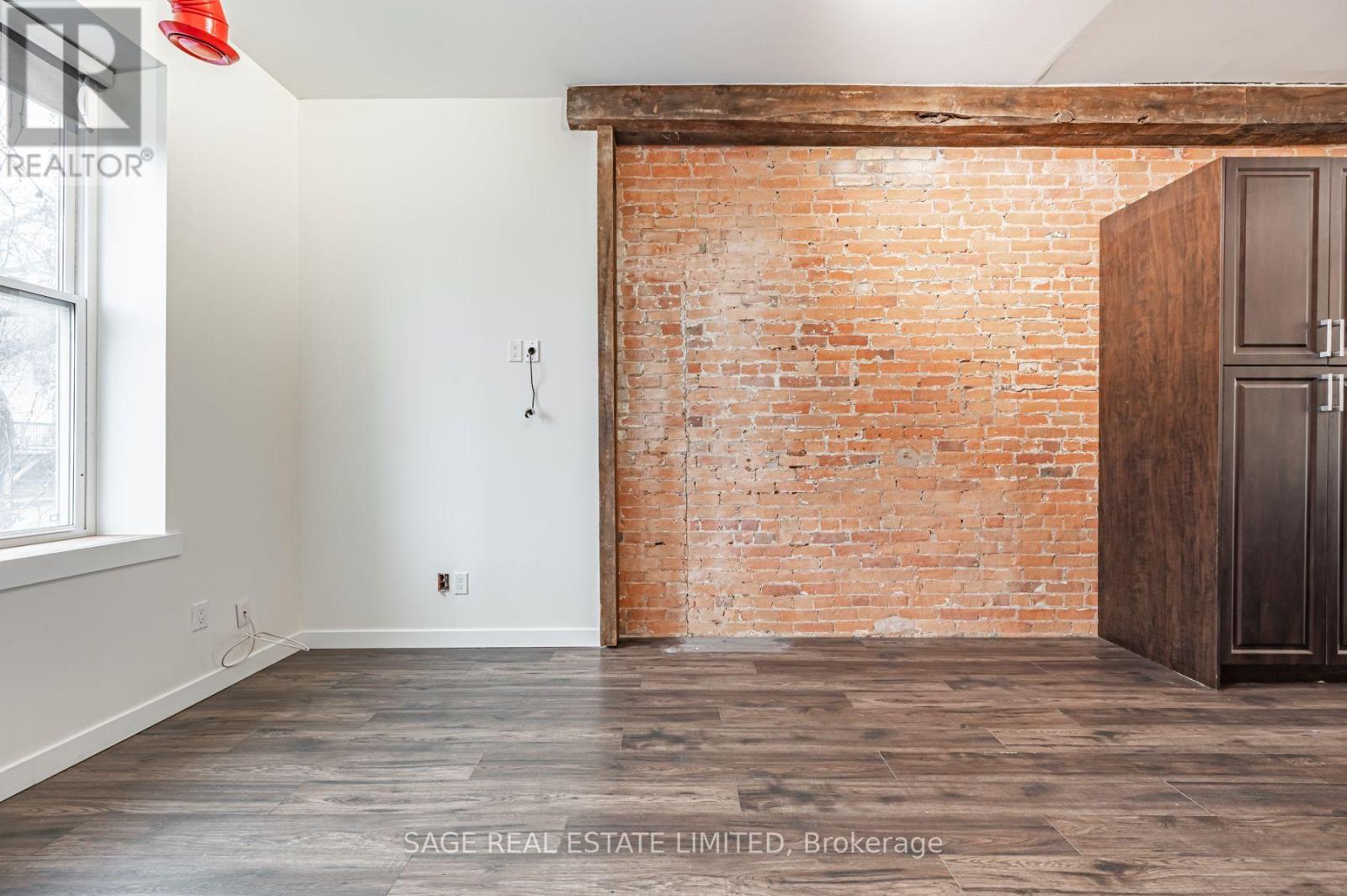 8 - 14 Cross Street, Hamilton, Ontario  L9H 2R4 - Photo 13 - X13873724