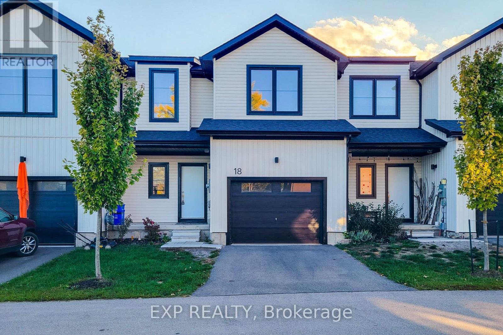 18 Trailside Drive, Haldimand, Ontario  N0A 1S0 - Photo 1 - X13873756