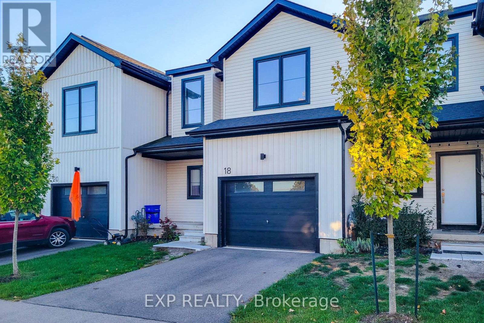18 Trailside Drive, Haldimand, Ontario  N0A 1S0 - Photo 2 - X13873756
