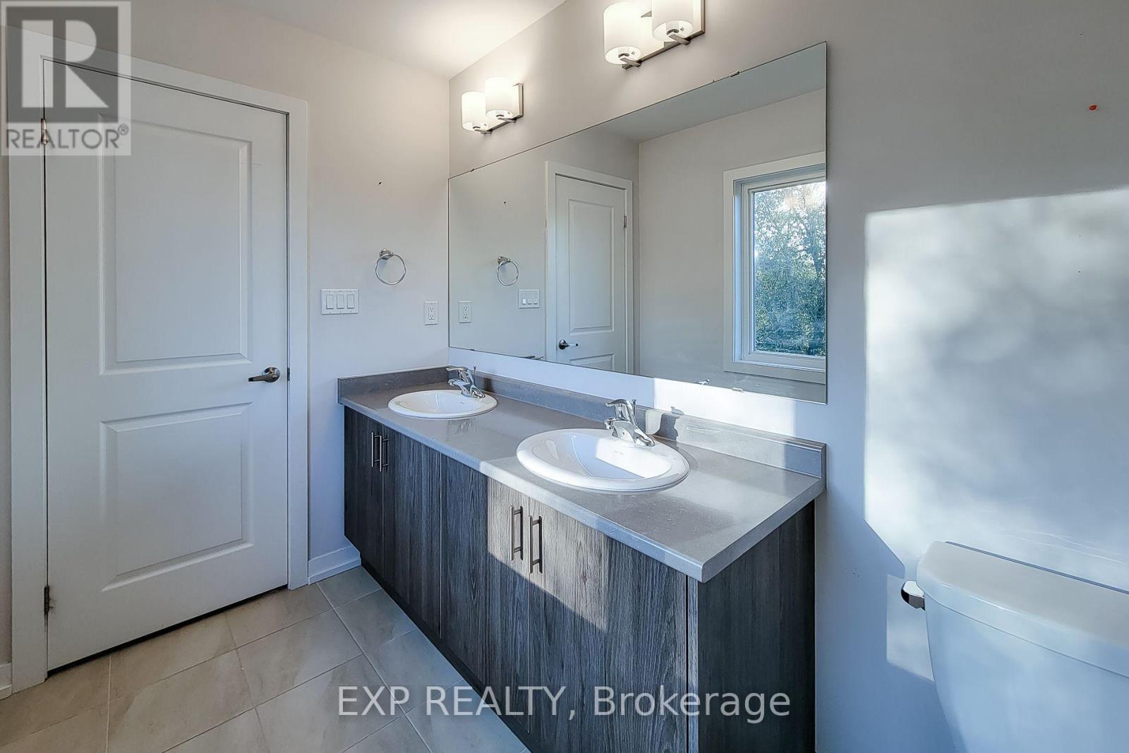 18 Trailside Drive, Haldimand, Ontario  N0A 1S0 - Photo 30 - X13873756