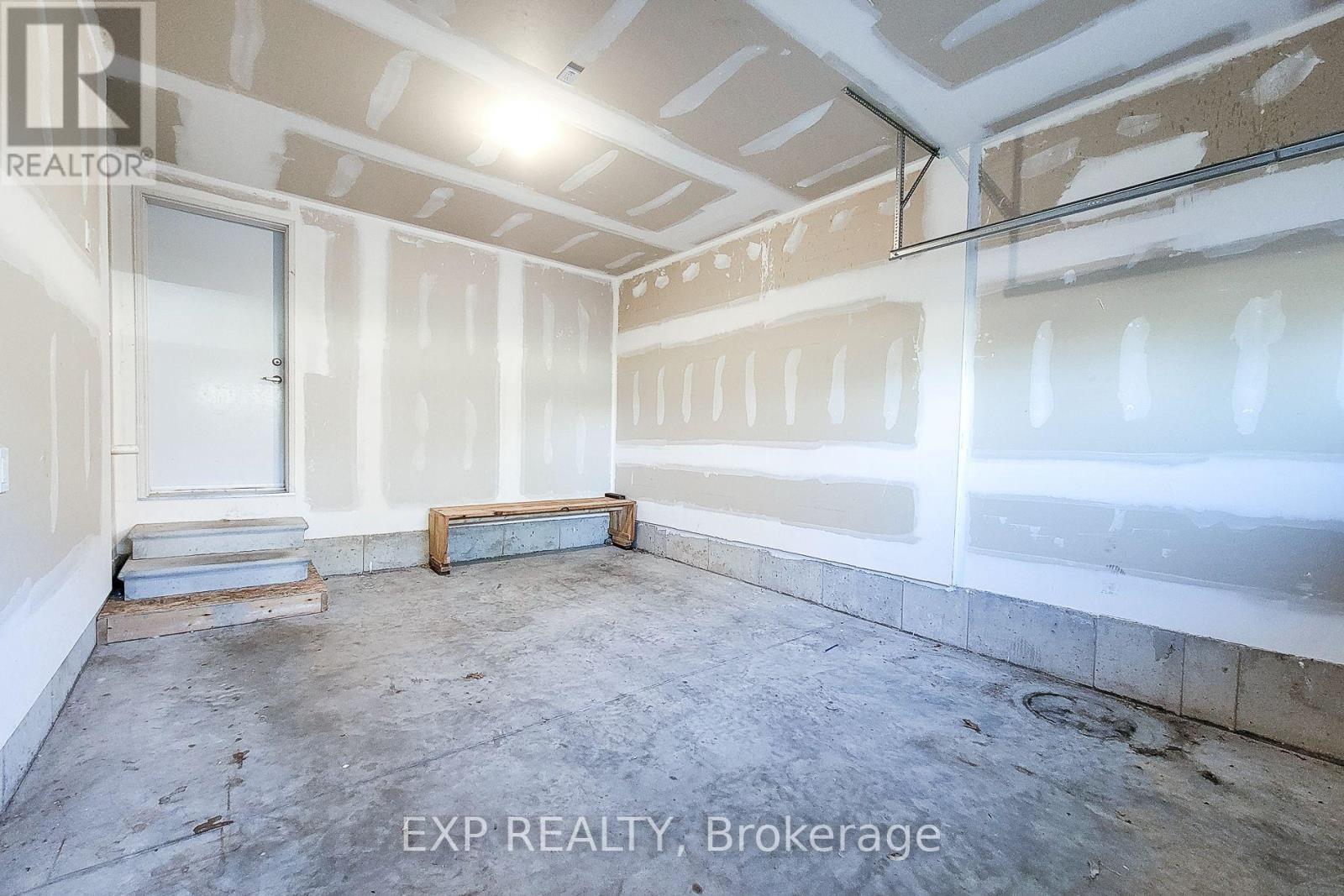 18 Trailside Drive, Haldimand, Ontario  N0A 1S0 - Photo 47 - X13873756
