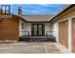 1045 Bartholomew Court, Kelowna, British Columbia V1W 4N2 - Photo 5 - 10397779