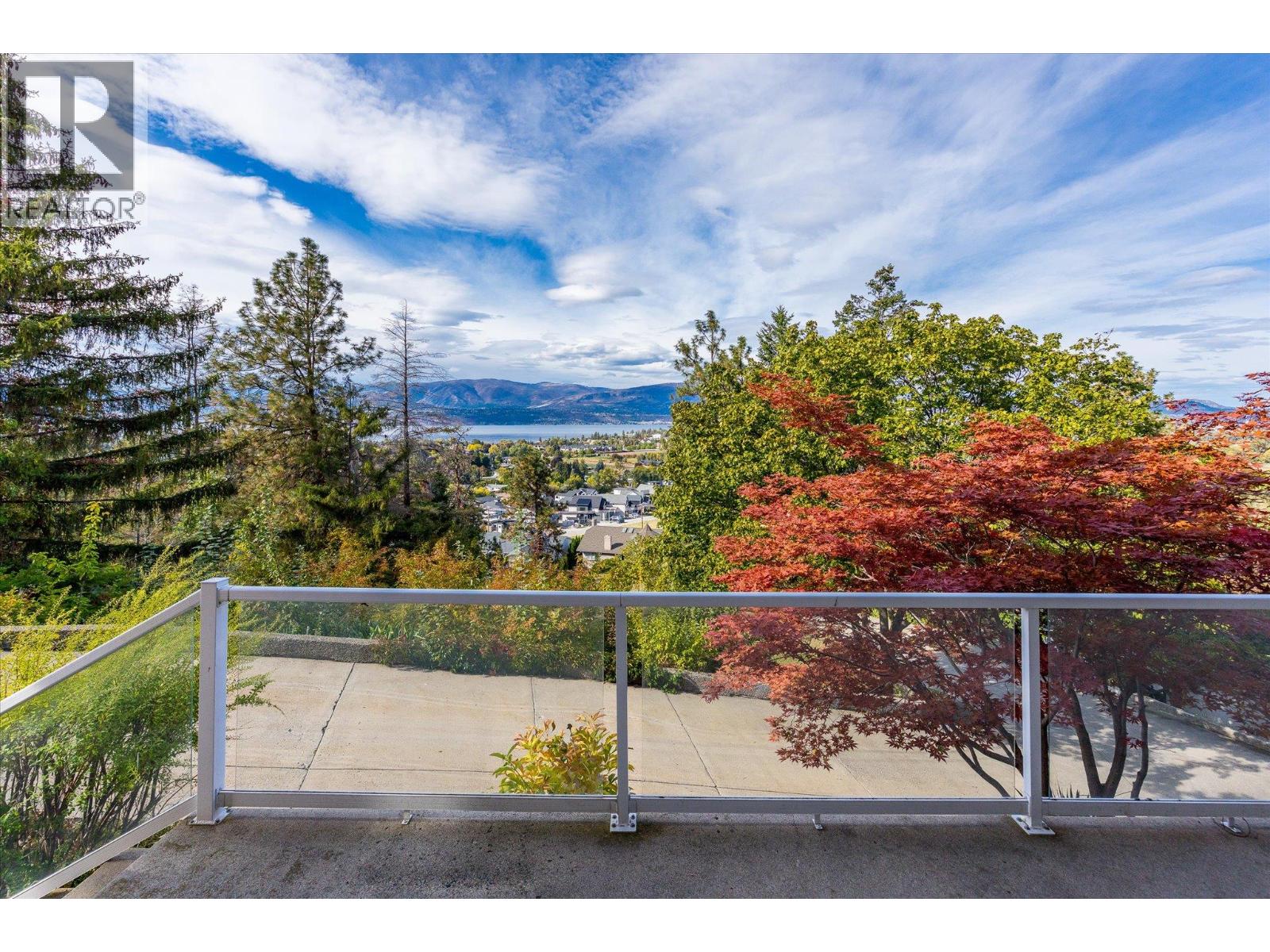 1045 Bartholomew Court, Kelowna, British Columbia  V1W 4N2 - Photo 61 - 10397779