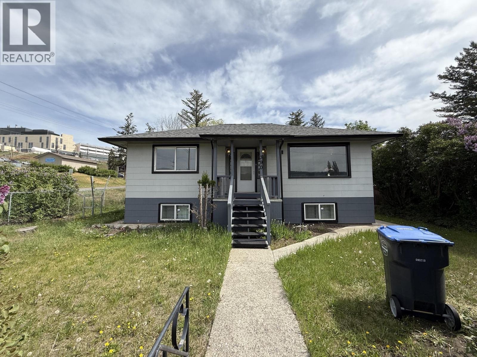390 N Third Avenue, Williams Lake, British Columbia  V2G 2A8 - Photo 1 - R3173547