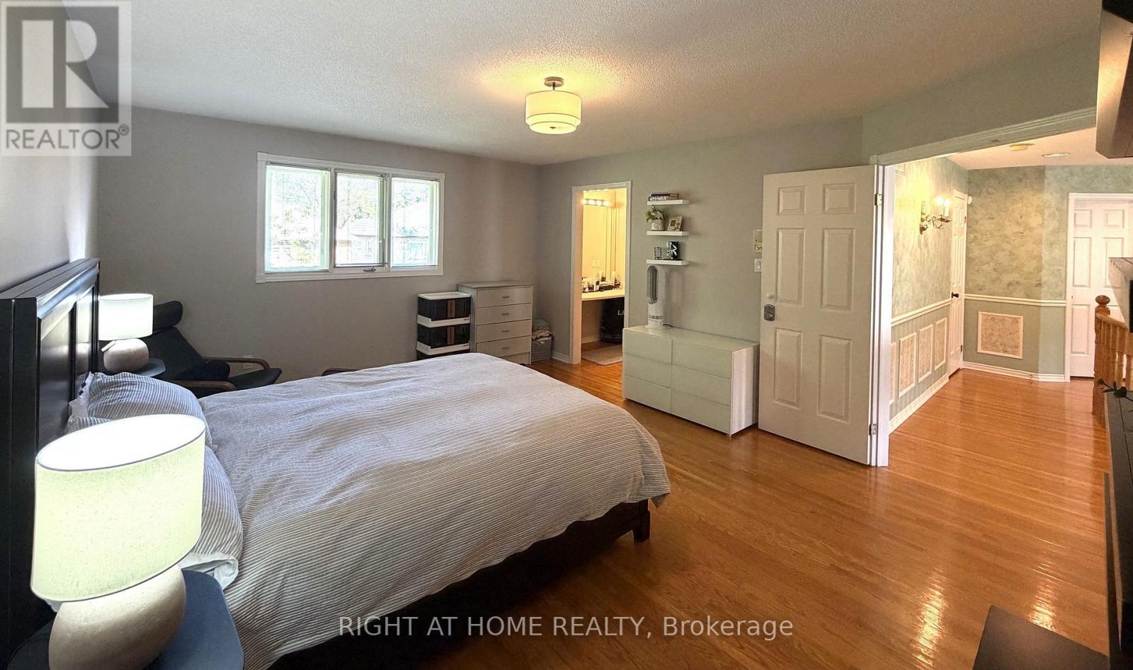 17 Piccadilly Road, Richmond Hill, Ontario L4B 1S5 - Photo 18 - N13842190
